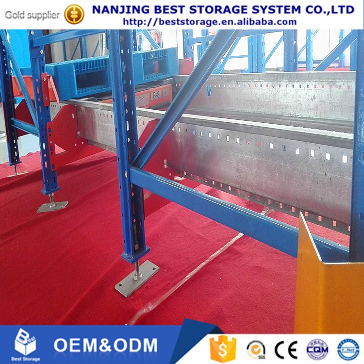 Detail Radio Shuttle Racking 3