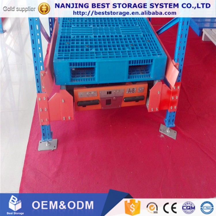 Detail Radio Shuttle Racking 1