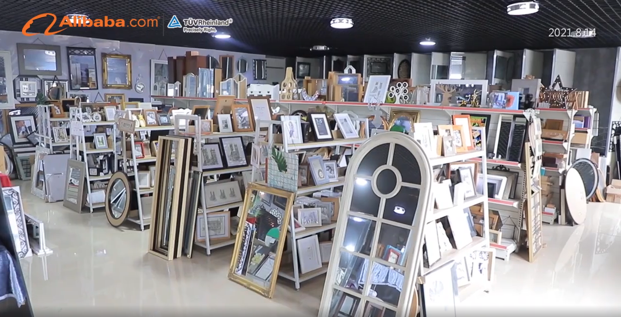 Showroom Produk 1