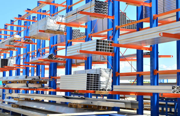 Aplikasi Rak Cantilever Gudang